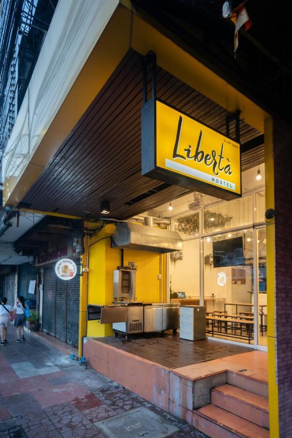 Liberta Hostel Бангкок Екстер'єр фото